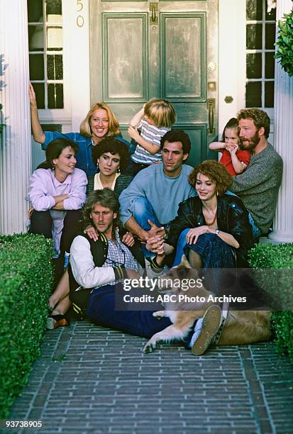 Thirtysomething - AD GALLERY 1987 Mel Harris, Patricia Wettig, Peter Horton, Polly Draper, Ken Olin, Melanie Mayron, Timothy Busfield