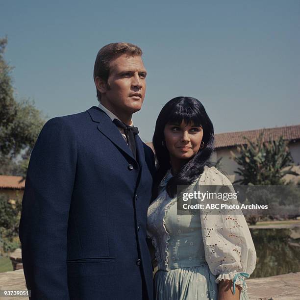 Legend of a General - Parts 1 & 2" 9/19/66 Victoria Vetri, Lee Majors