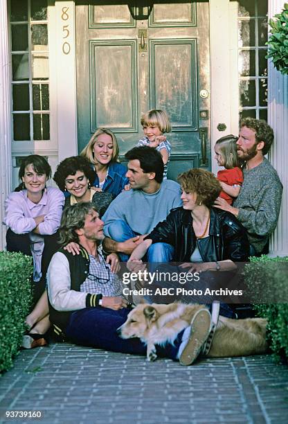 Thirtysomething - AD GALLERY 1987 Mel Harris, Polly Draper, Patricia Wettig, Peter Horton, Ken Olin, Melanie Mayron, Timothy Busfield