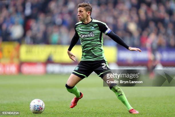 Gary Sawyer of Plymouth Argyle in action during the Sky Bet League One match between Charlton Athletic and Plymouth Argyle at The Valley on March 24,...