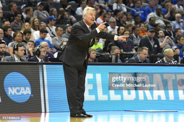 Head coach Bruce Weber of the Kanas State Wildcats looks on during the first round of the 2018 NCAA Men's Basketball Tournament against the Creighton...