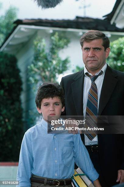 Pilot" 1/31/88 Fred Savage, Dan Lauria