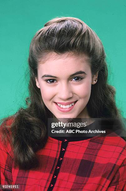 Gallery - Season Four - 11/10/87, Alyssa Milano ,