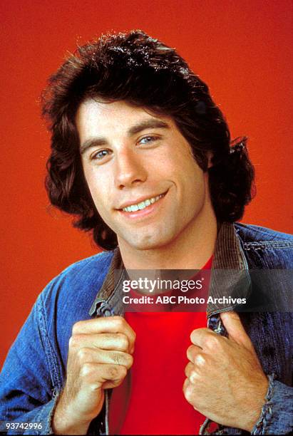 Pilot - Season One - 9/9/75, Ladies' man Vinnie Barbarino was the leader of a class of delinquents known as the Sweathogs.,