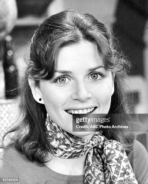 Marcia Strassman - Pilot - 9/9/75, Marcia Strassman played Julie Kotter, the wife of a Brooklyn-born teacher who returned to his inner-city high...