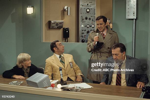 Your Mother Wears Army Boots" 1/16/75 Kirby Furlong, Howard Cosell, Tony Randall, Jack Klugman