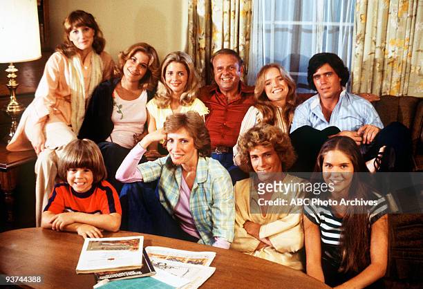 Cast - Season Three - 9/13/78, The Bradford family, pictured, top row, left: Laurie Walters , Lani O'Grady , Dianne Kay , Dick Van Patten , Susan...