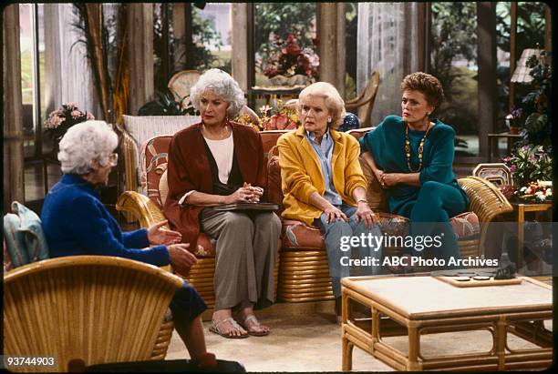 UNITED STATES THE GOLDEN GIRLS - 9/24/85 - 9/24/92, ESTELLE GETTY, BEA ARTHUR, BETTY WHITE, RUE MCCLANAHAN,