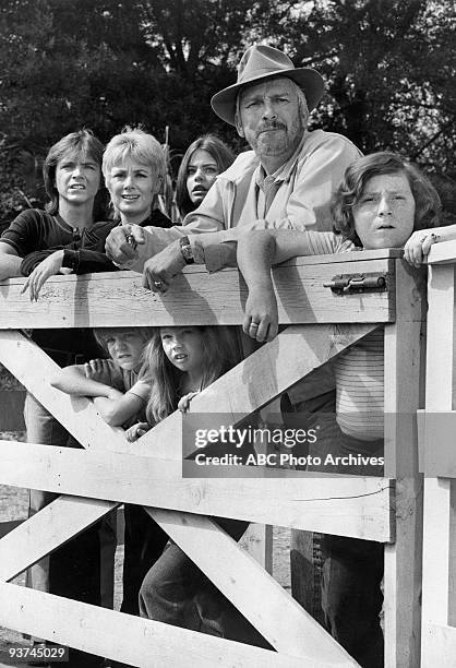 Nag, Nag, Nag" 12/8/72 David Cassidy, Brian Forster, Shirley Jones, Suzanne Crough, Susan Dey, Slim Pickens, Danny Bonaduce