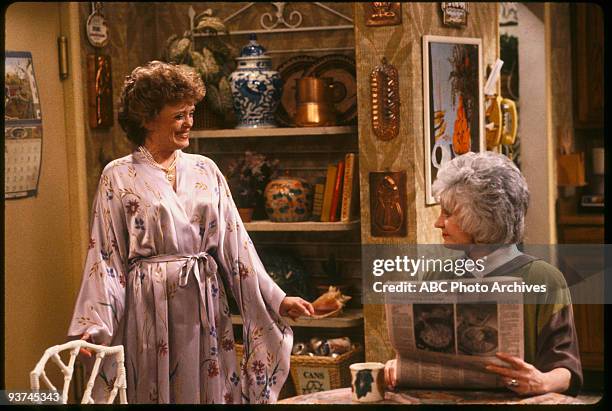 UNITED STATES THE GOLDEN GIRLS - 9/24/85 - 9/24/92, RUE MCCLANAHAN, BEA ARTHUR,