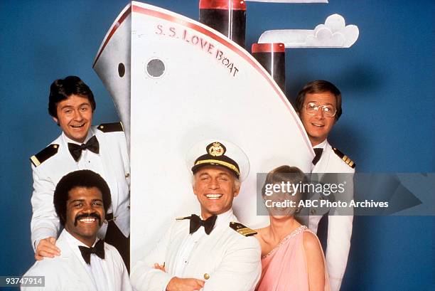 Gallery - Season One - 1/16/78, Pictured, from left: Fred Grandy , Ted Lange , Gavin MacLeod , Lauren Tewes , Bernie Kopell ,