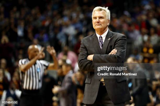 Head coach Bruce Weber of the Kansas State Wildcats looks on against the Loyola Ramblers in the first half during the 2018 NCAA Men's Basketball...