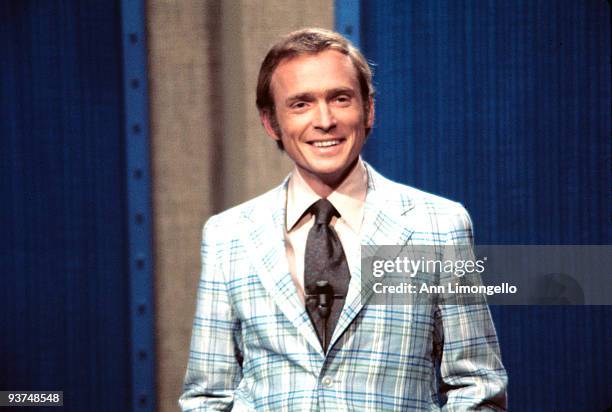 Host Dick Cavett ,