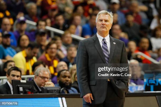 Head coach Bruce Weber of the Kansas State Wildcats reacts to his team against the Loyola Ramblers in the second half during the 2018 NCAA Men's...