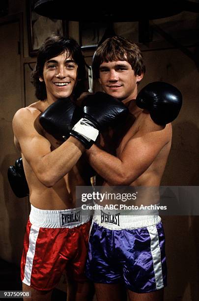 Glove Story" 11/8/83 Scott Baio, Sean O'Grady