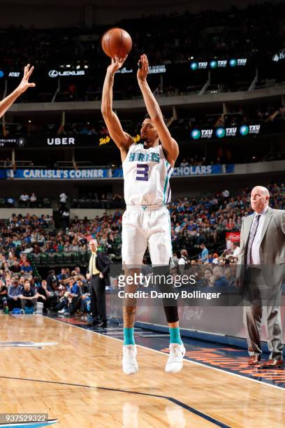 Jeremy Lamb of the Charlotte Hornets shoots the ball against the Dallas Mavericks on March 24, 2018 at the American Airlines Center in Dallas, Texas....