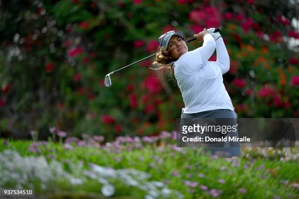 Lizette Salas tees off the 14th hole during Round Three of the LPGA KIA CLASSIC at the Park Hyatt Aviara golf course on March 24, 2018 in Carlsbad,...