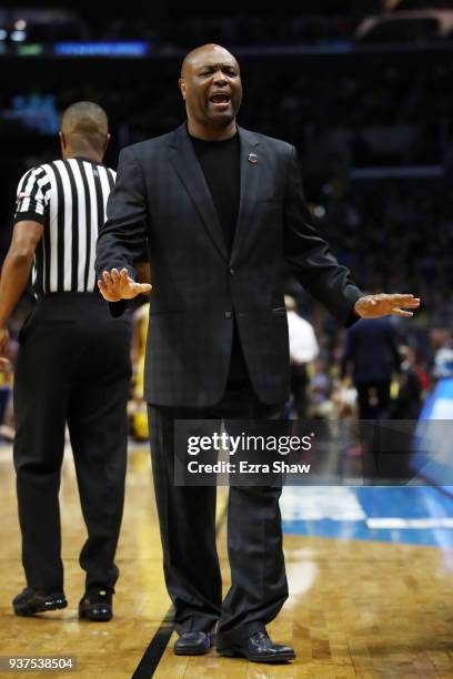 Head coach Leonard Hamilton of the Florida State Seminoles reacts against the Michigan Wolverines during the first half in the 2018 NCAA Men's...