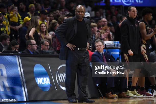 Head coach Leonard Hamilton of the Florida State Seminoles reacts against the Michigan Wolverines during the second half in the 2018 NCAA Men's...