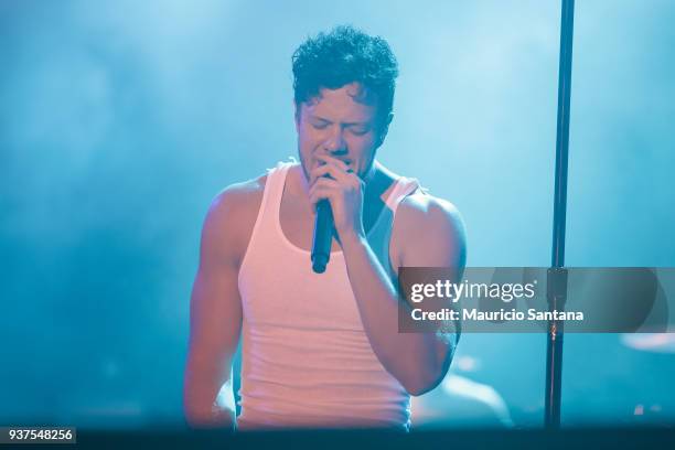 Dan Reynolds singer member of the band Imagine Dragons performs live on stage during the second day of Lollapalooza Brazil Festival at Interlagos...