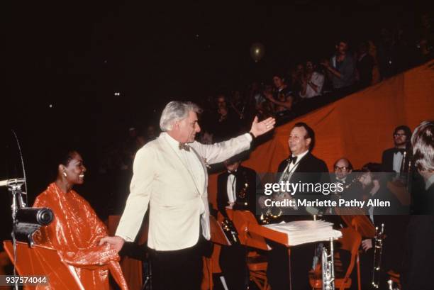 New York, New York, USA Operatic mezzo-soprano Shirley Verrett and composer and conductor Leonard Bernstein acknowledge the band at the Gay Men's...