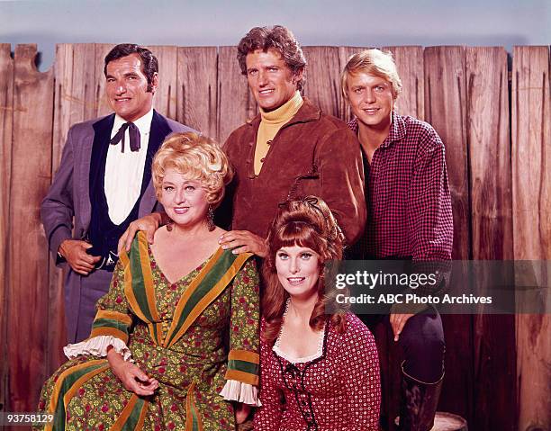 Gallery" 1968-1970 Mark Lenard, Joan Blondell, Robert Brown, Bridget Hanley, David Soul