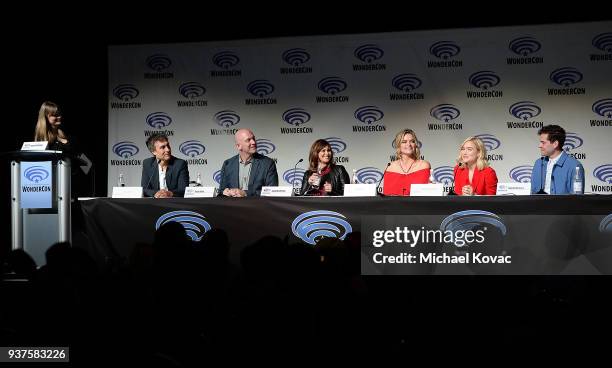 Moderator Laura Prudom, Doug Liman, Gene Klein, Lauren LeFranc, Missi Pyle, Maddie Hasson, and Daniel Maslany onstage at Executive Producers,...