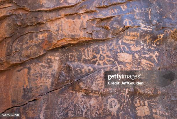 petroglyphs at keyhole sink - sinagua stock pictures, royalty-free photos & images