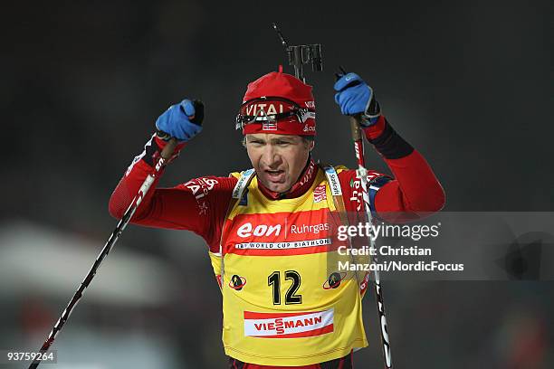 Ole Einar Bjoerndalen of Norway in the Men's 20 km Individual event in the E.ON Ruhrgas IBU Biathlon World Cup on December 3, 2009 in Ostersund,...