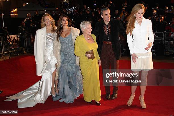 Kate Hudson, Penelope Cruz, Judi Dench, Daniel Day Lewis and Nicole Kidman attend the world premiere of Nine held at the Odeon Leicester Square on...