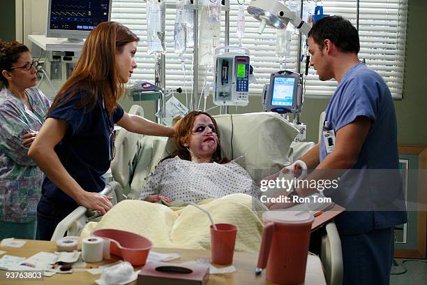 Some Kind of Miracle" - One person's fight to live affects everyone at Seattle Grace, in the dramatic conclusion to "Grey's Anatomy's" three-episode...