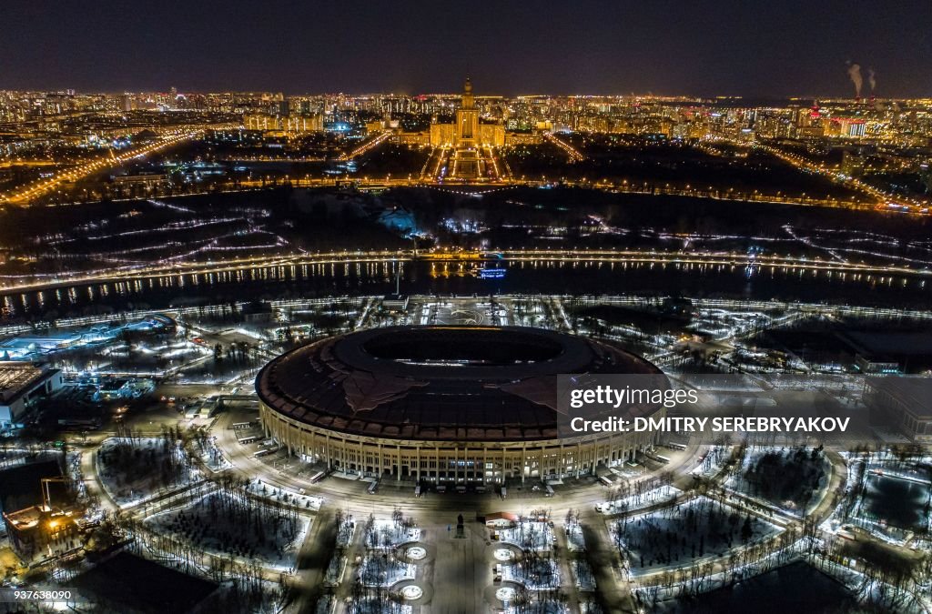 TOPSHOT-RUSSIA-EVIORNMENT-EARTH HOUR