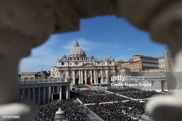 General view of St. Peter's Square during the Palm Sunday Mass held by Pope Francis on March 25, 2018 in Vatican City, Vatican. Pope Francis on...