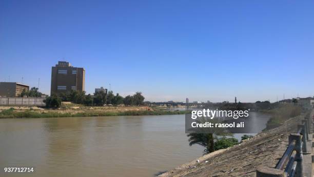 tigris river - rio eufrates imagens e fotografias de stock