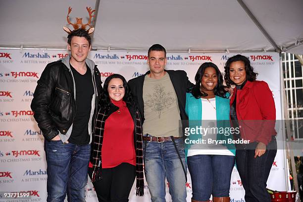 Actor Cory Monteith, Nikki Blonsky, Mark Salling, Amber Riley and Kimberley Locke attend the "Carol-Oke" Contest at Bryant Park on December 3, 2009...