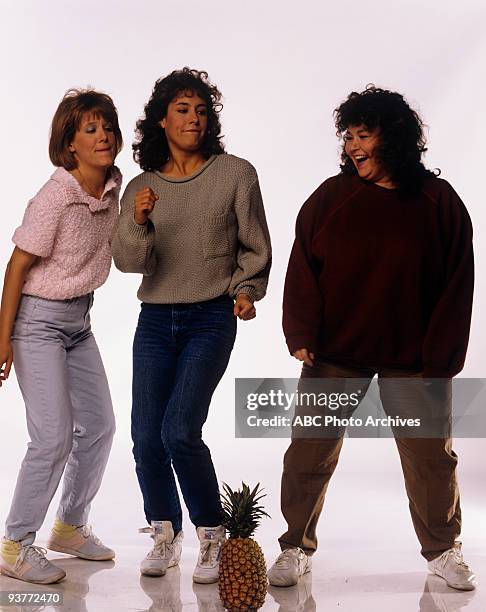 Gallery" 1988 Natalie West, Roseanne Barr, Laurie Metcalf