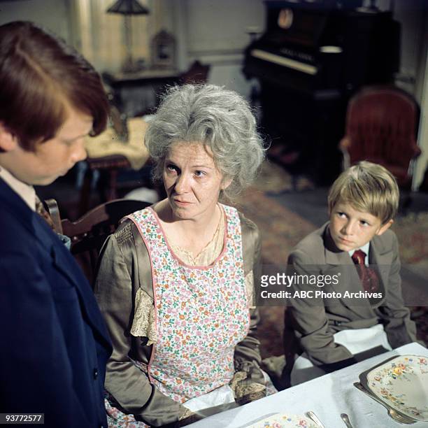 The Thanksgiving Visitor" 1967 Hansford Rowe, Geraldine Page, Michael Kearney