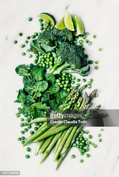 green leafy vegetables - leaf vegetable stock pictures, royalty-free photos & images