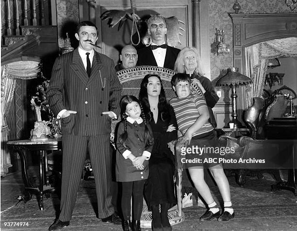 35 The Addams Family 1964 Tv Show Photos and Premium High Res Pictures -  Getty Images