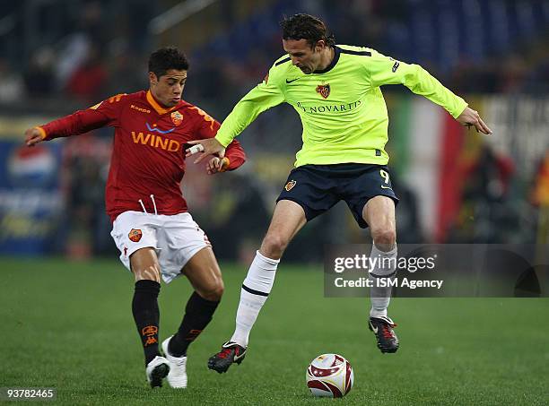 Marco Streller of FC Basel 1893 and Cicinho of AS Roma in action during the UEFA Europa League group E match between AS Roma and FC Basel 1893, at...