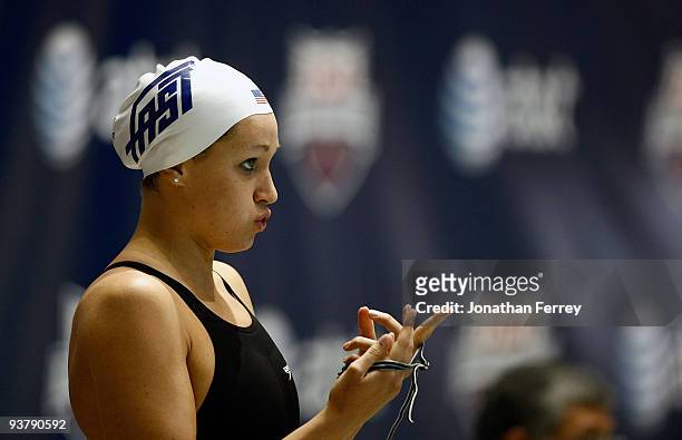 Kathryn Hoff prepares to swim in the 500 yard freestyle heat during day one of the AT&T Short Course Nationals at Weyerhaeuser King County Aquatic...