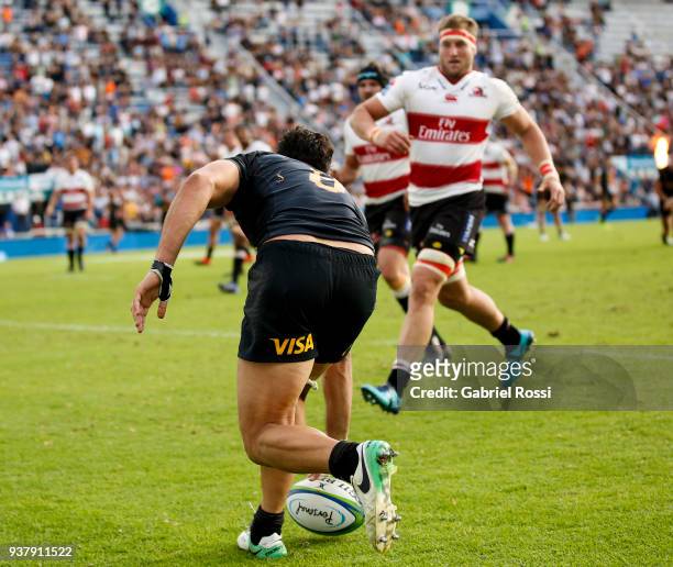 Javier Ortega Desio of Jaguares scores a try during a match between Jaguares and Lions as part of the sixth round of Super Rugby at Jose Amalfitani...
