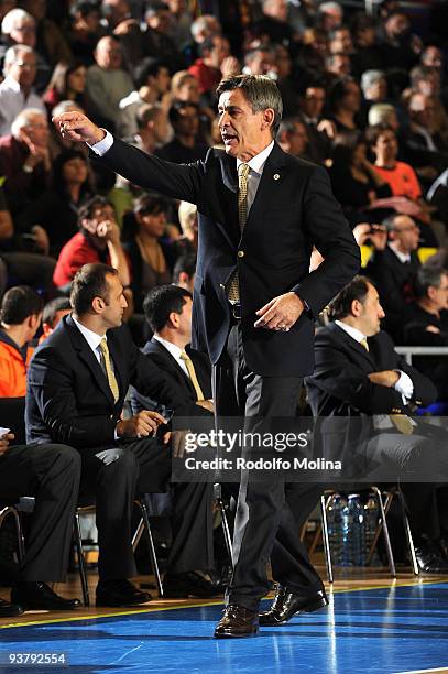 Bogdan Tanjevic, Head Coach of Fenerbahce Ulker Istanbul in action during the Euroleague Basketball Regular Season 2009-2010 Game Day 6 between Regal...