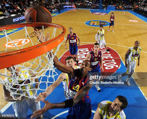 Terence Morris, #23 of Regal FC Barcelona in action during the Euroleague Basketball Regular Season 2009-2010 Game Day 6 between Regal FC Barcelona v...