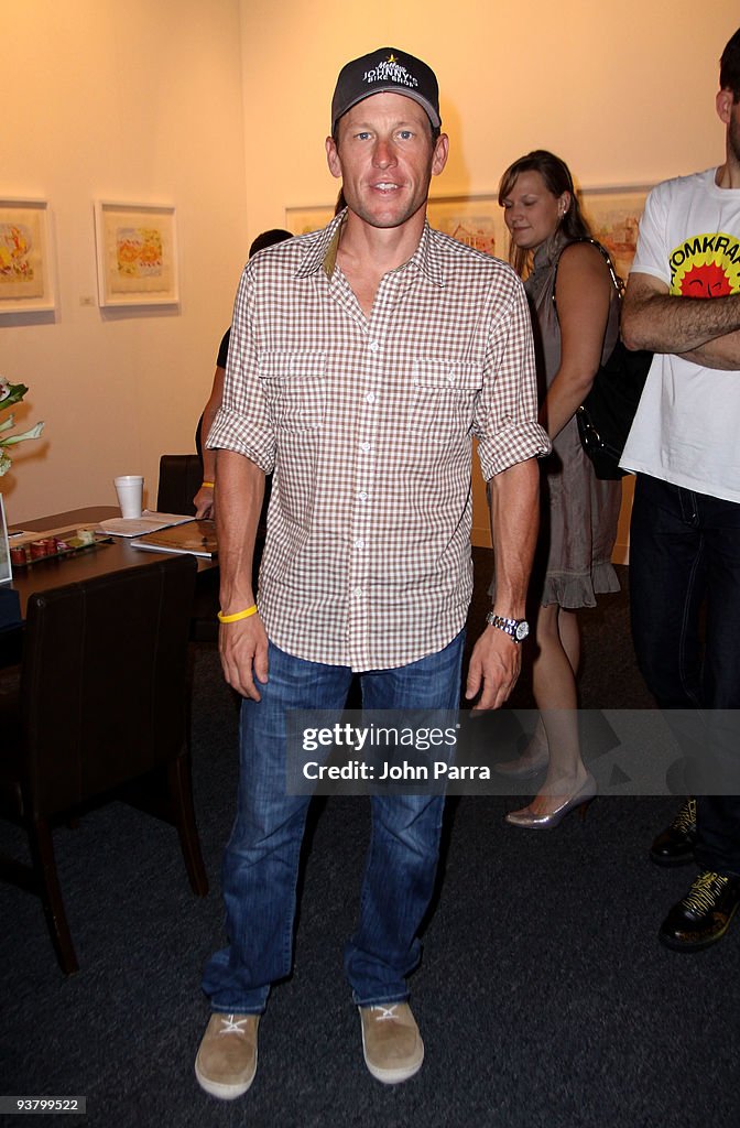 Celebrity Sightings at Art Basel Miami - December 3, 2009