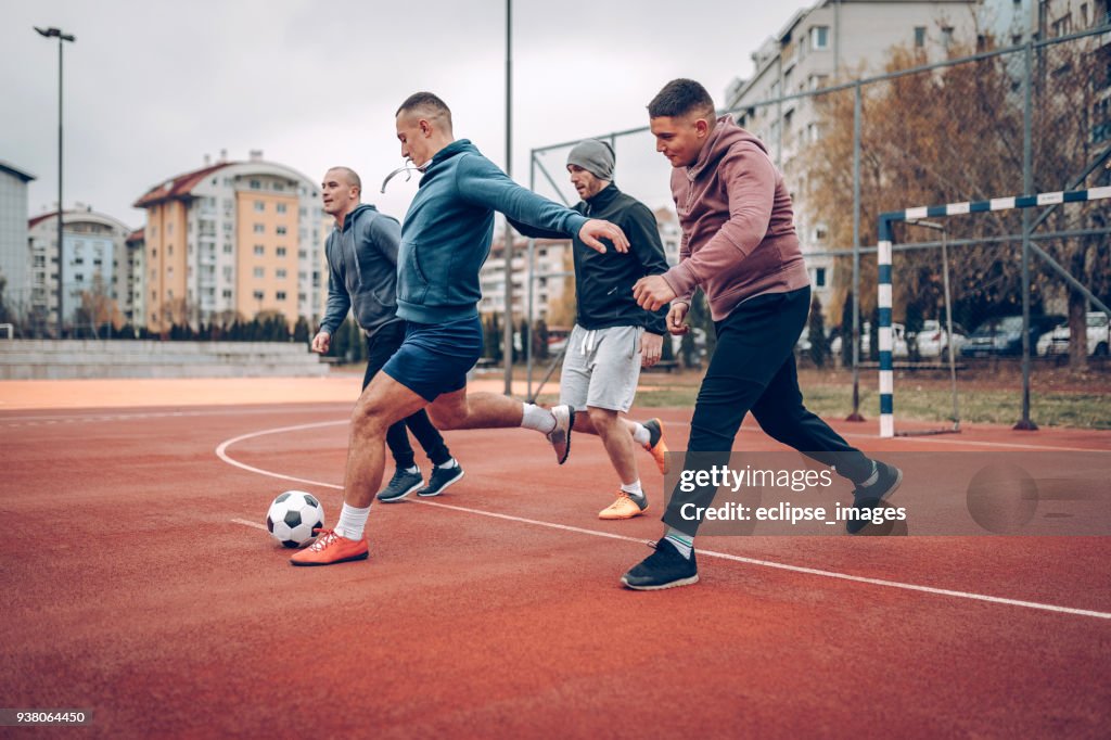 Laufen für einen ball