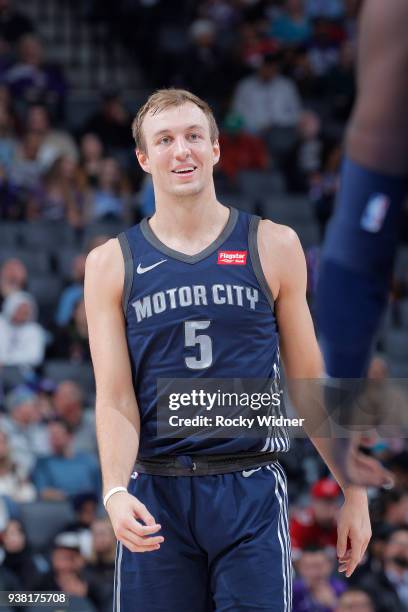 Luke Kennard of the Detroit Pistons looks on during the game against the Sacramento Kings on March 19, 2018 at Golden 1 Center in Sacramento,...