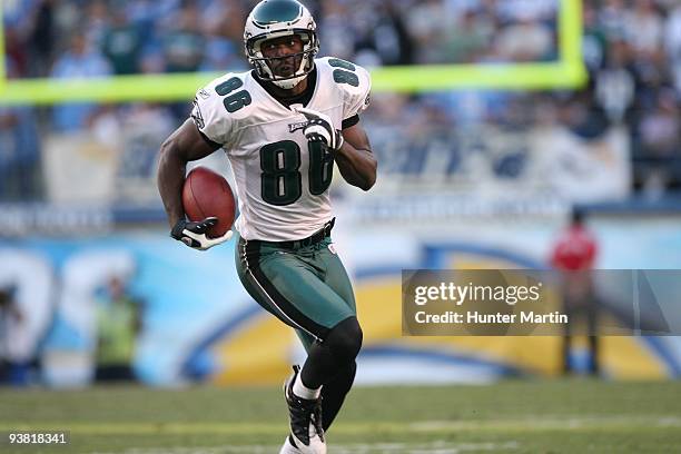 Wide receiver Reggie Brown of the Philadelphia Eagles runs with the ball during a game against the San Diego Chargers on November 14, 2009 at...