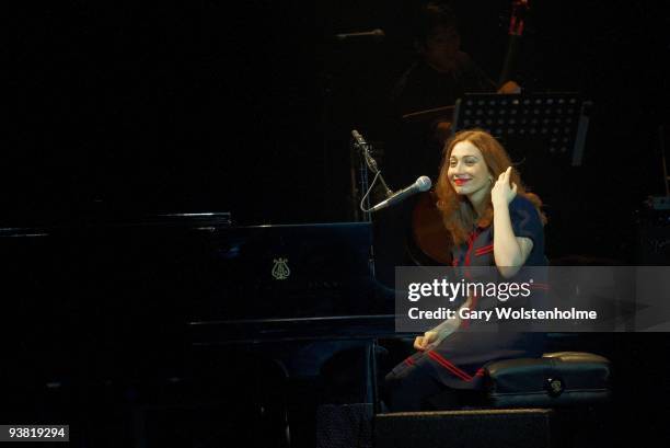 Regina Spektor performs on stage at Manchester Apollo on December 3, 2009 in Manchester, England.