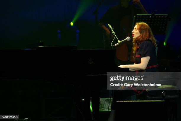 Regina Spektor performs on stage at Manchester Apollo on December 3, 2009 in Manchester, England.